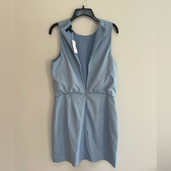 NWT Banana Republic Sculpted Blousant-Waist Mini Dress, Light Blue, size 8 - Picture 6 of 10
